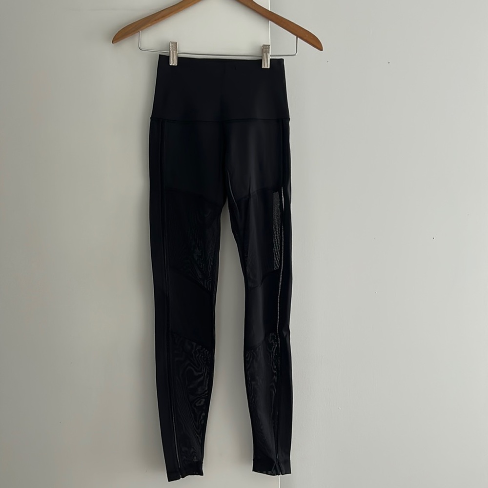 Lululemon Mesh Leggings